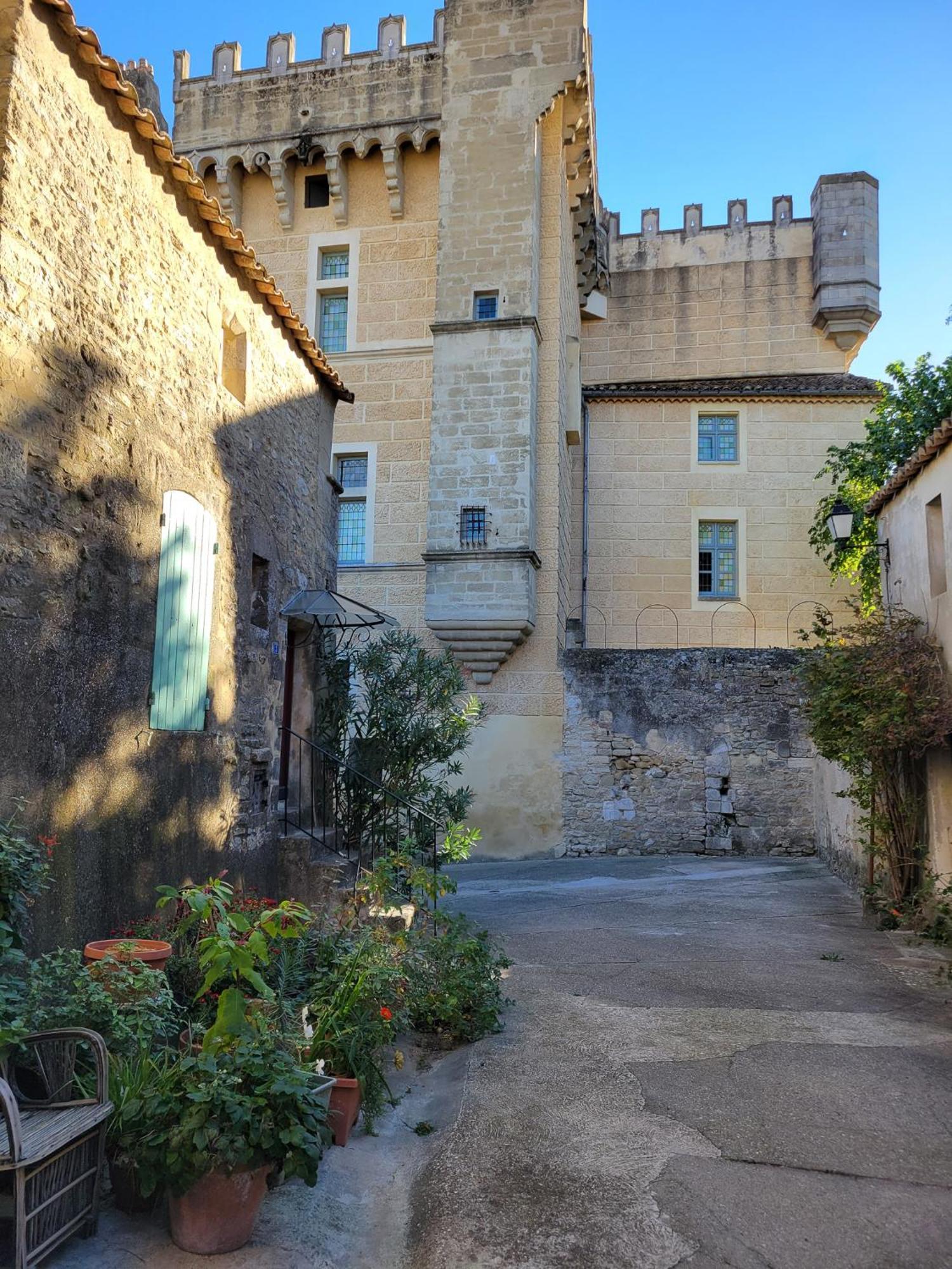 Studio Spacieux De Caractere Montaren-et-Saint-Médiers Exterior foto
